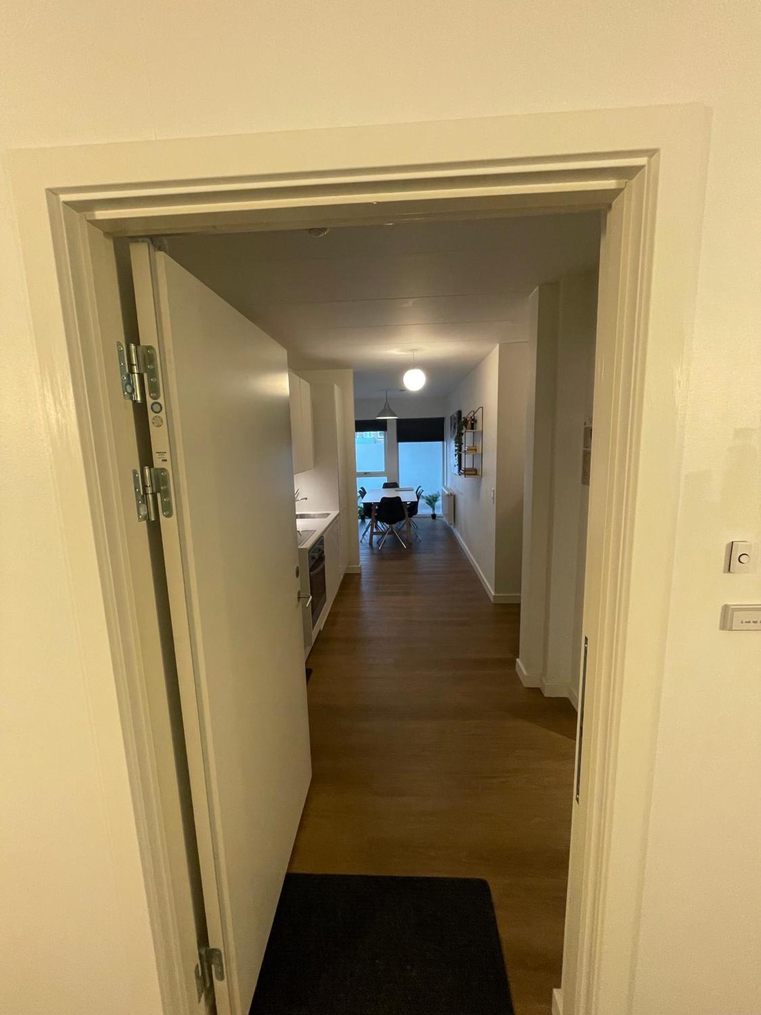 Modern Central Apt With Rooftop, Privat Balcony, & Free Parking,Next To Aarhus Attractions Ngoại thất bức ảnh